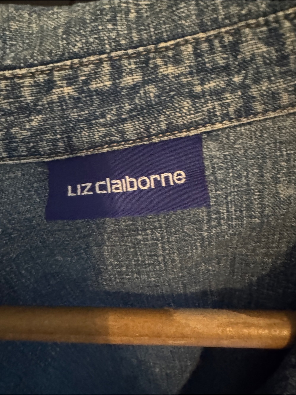 Liz Claiborne Light Blue Denim Jacket for Women - Picture 2 of 4